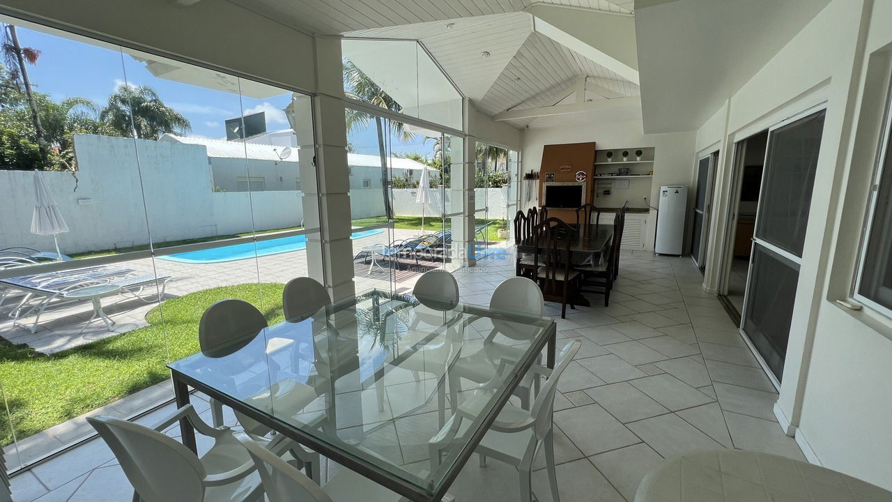 House for vacation rental in Florianopolis (Jurerê Internacional)