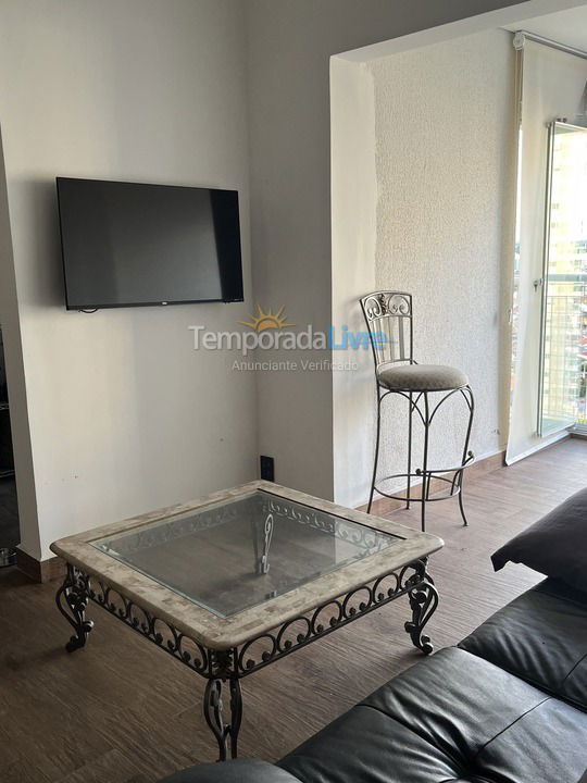 Apartamento para aluguel de temporada em Curitiba (Campo Comprido)