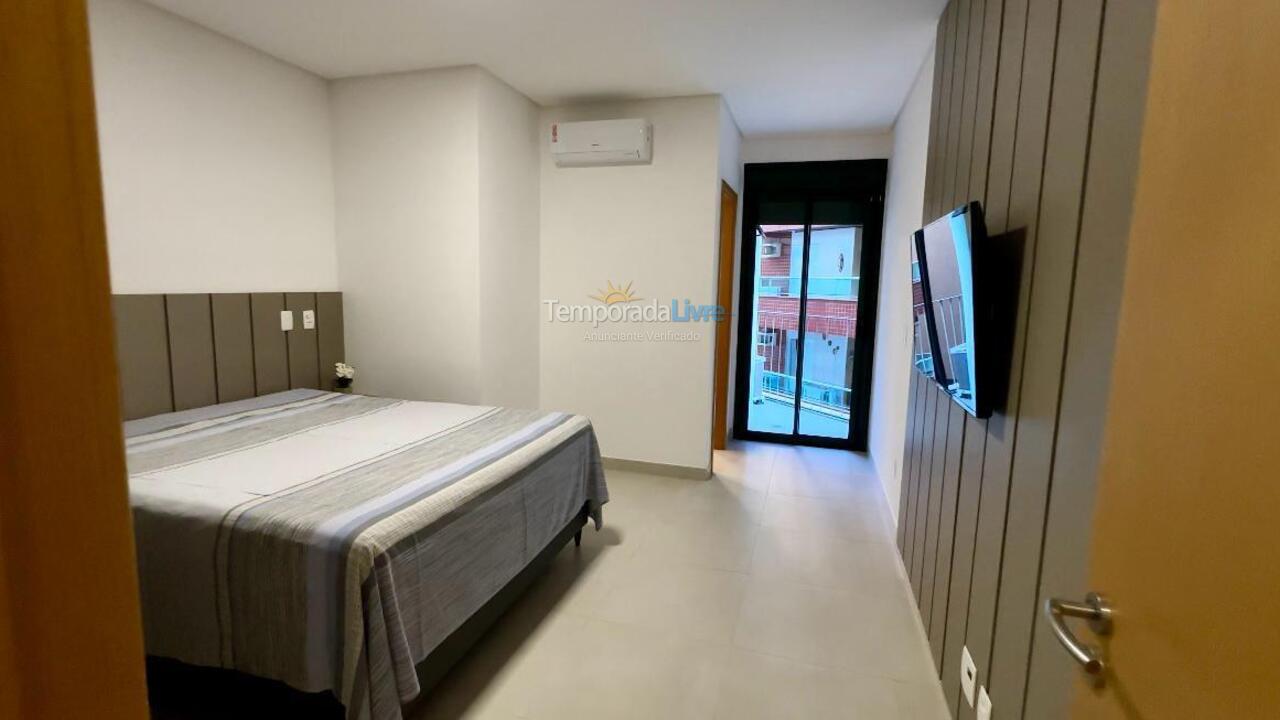 Apartamento para aluguel de temporada em Ubatuba (Praia Grande)
