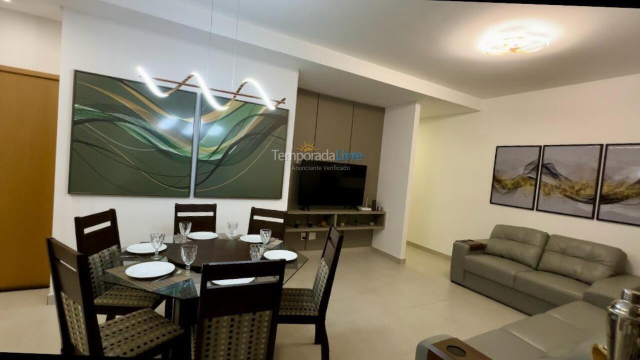 Apartamento para aluguel de temporada em Ubatuba (Praia Grande)