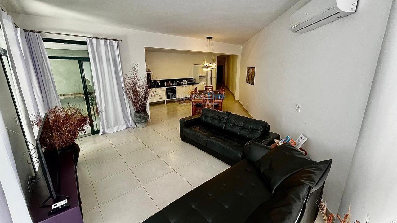 Apartamento para aluguel de temporada em Ubatuba (Praia Grande)
