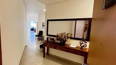 Apartamento com 3 suítes no Condomínio Reserva DNA - Ubatuba - SP