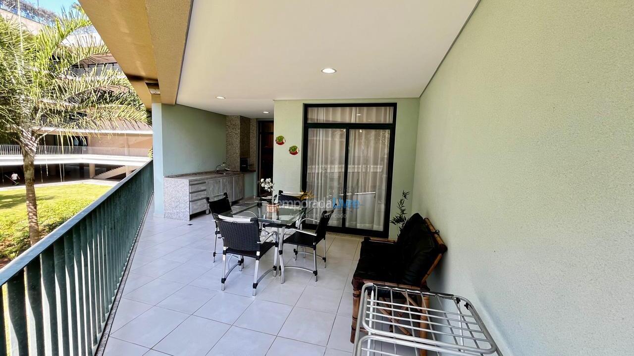 Casa para aluguel de temporada em Ubatuba (Praia Grande)