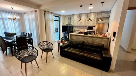 Apartamento com 3 suítes no Condomínio Reserva DNA - Ubatuba - SP