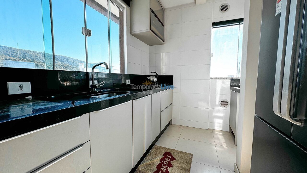 Apartamento para aluguel de temporada em Bombinhas (Praia de Bombas)