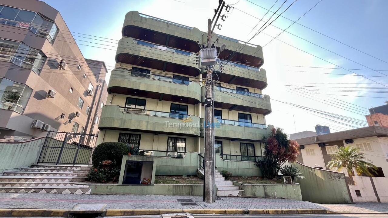 Apartment for vacation rental in Bombinhas (Praia de Bombas)
