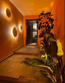 Casa com 7 suítes a 150m da Enseada!