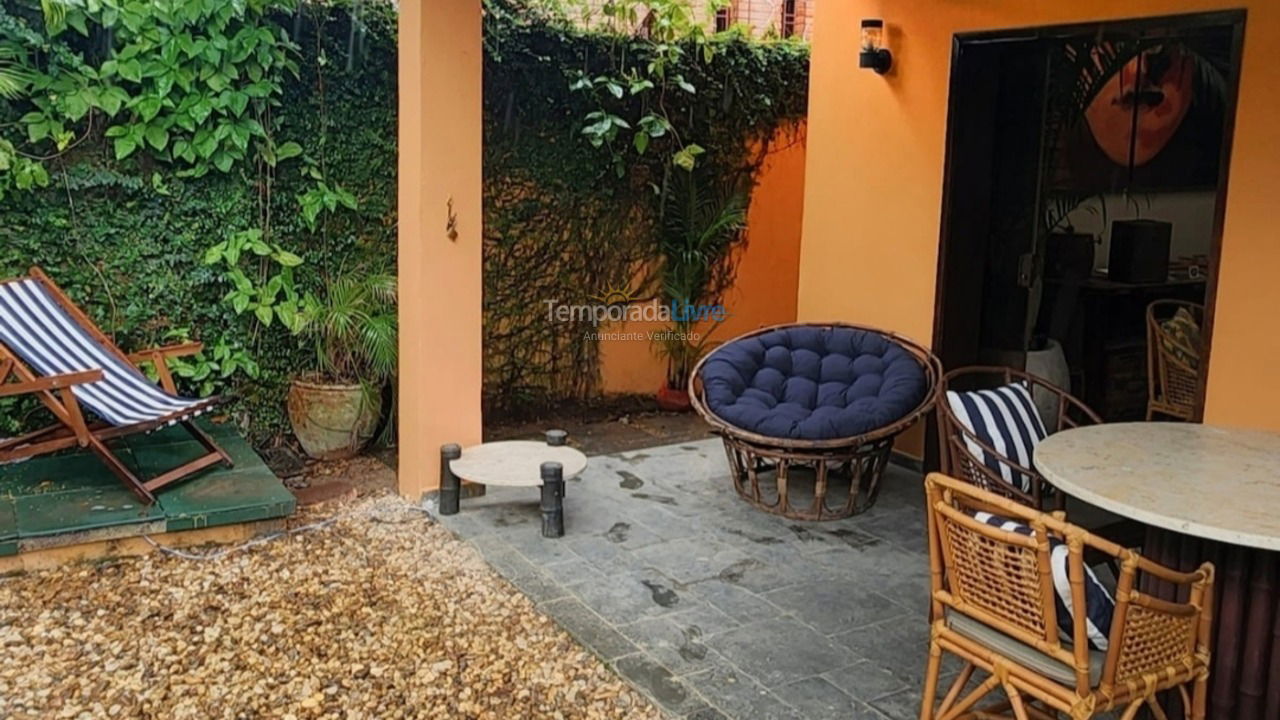 Casa para aluguel de temporada em Guarujá (Enseada)