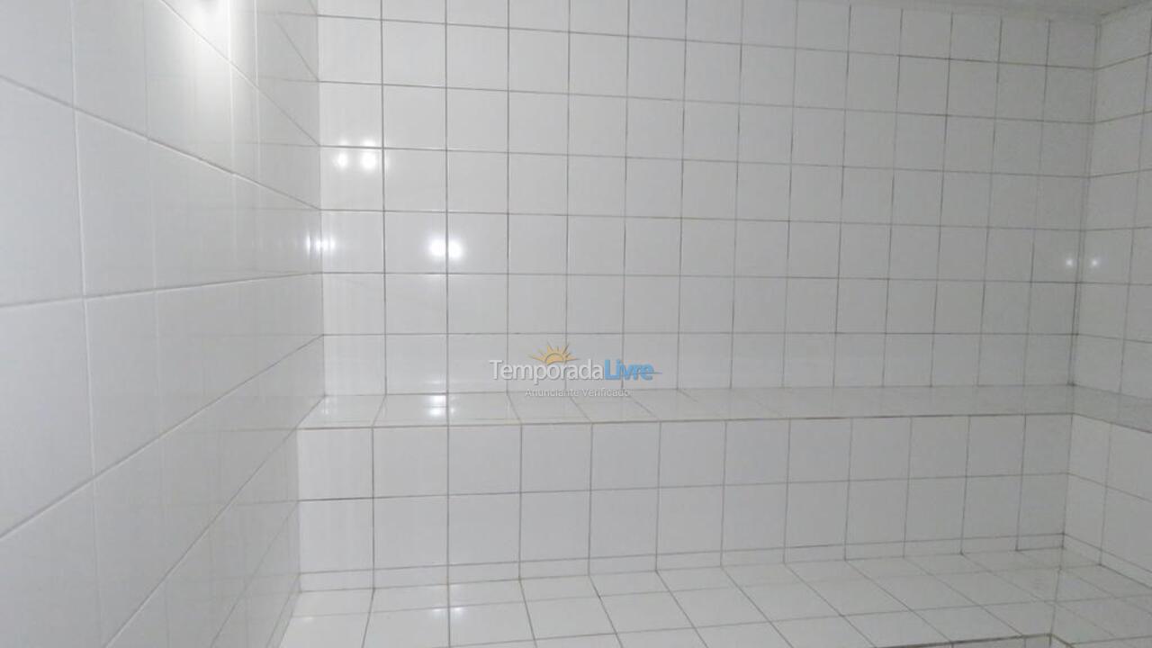 Apartamento para aluguel de temporada em Ubatuba (Praia Grande)