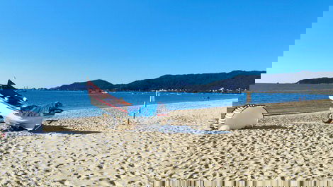 Praia da cachoeira do bom jesus