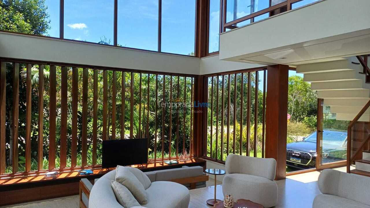 Casa para aluguel de temporada em Mata de São João (Praia do Forte)