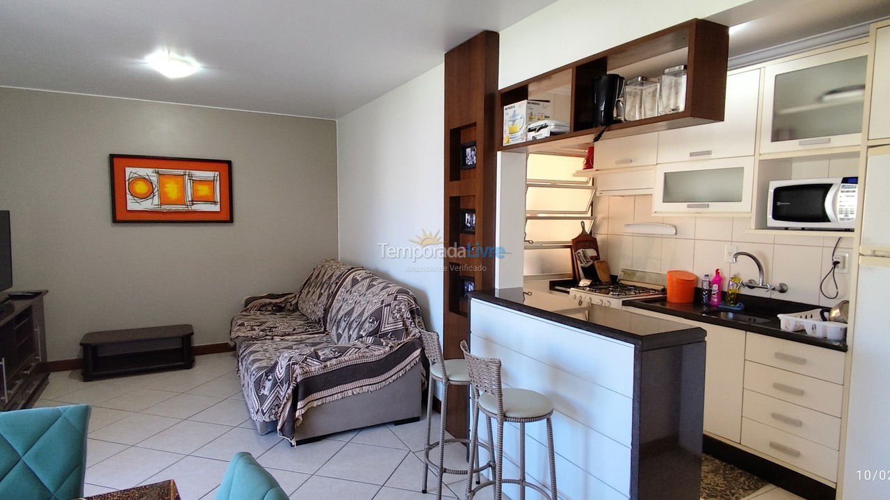 Apartamento para aluguel de temporada em Florianópolis (Cachoeira do Bom Jesus)