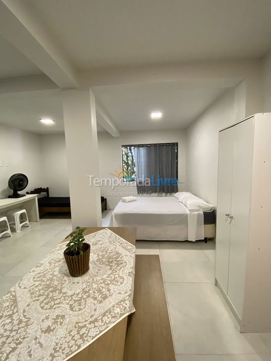 Apartamento para aluguel de temporada em Garopaba (Praia da Ferrugem)