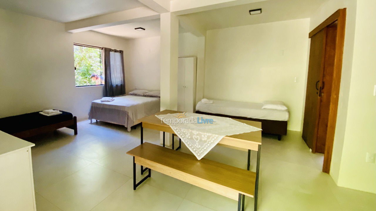 Apartamento para aluguel de temporada em Garopaba (Praia da Ferrugem)