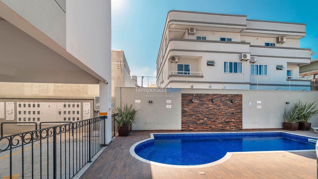 Apartamento para aluguel de temporada em Bombinhas (Praia de Bombas)