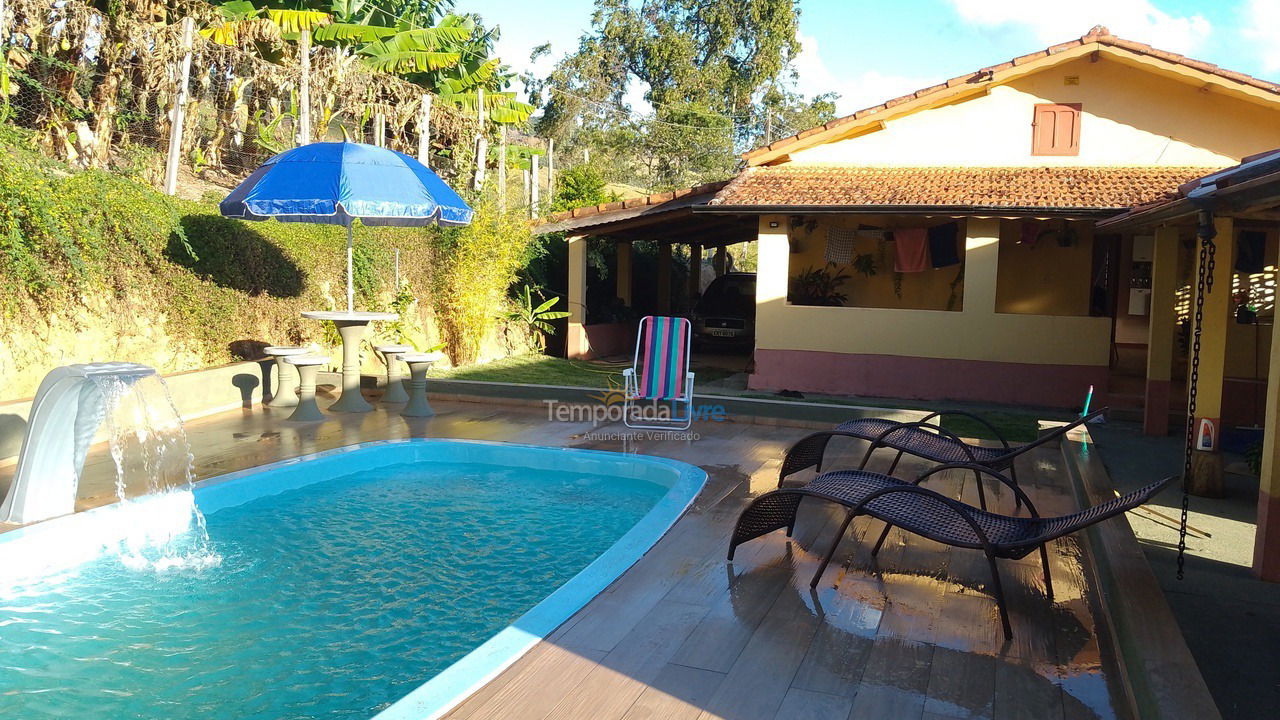 Granja para alquiler de vacaciones em Munhoz (Bom Jardim)