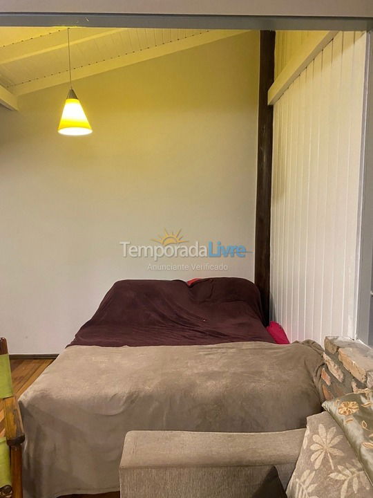 Casa para aluguel de temporada em Imbituba (Praia do Rosa)