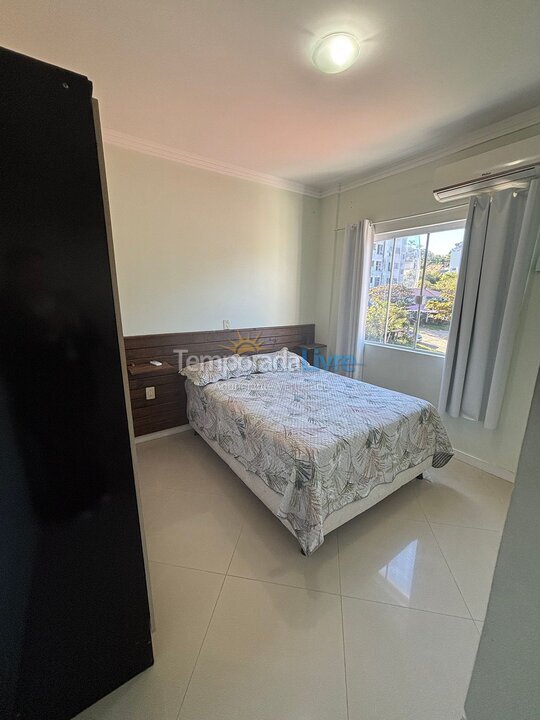 Apartamento para aluguel de temporada em Bombinhas (Ilhas)