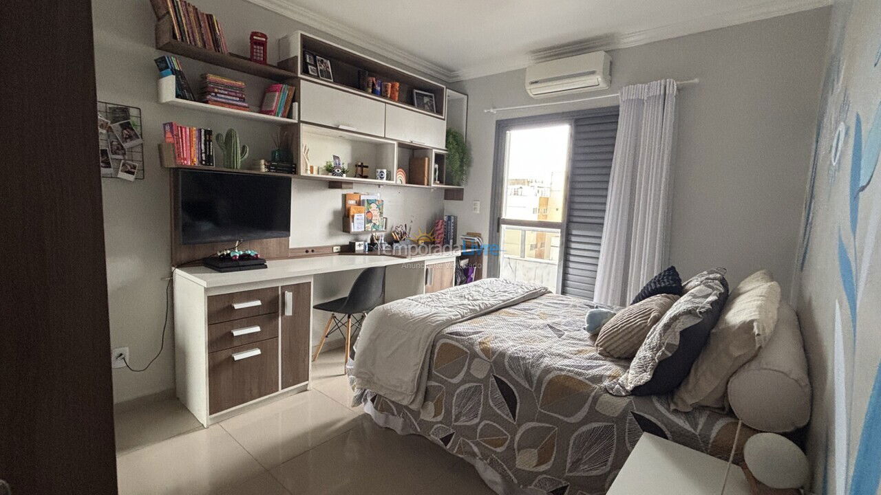 Apartamento para aluguel de temporada em Cabo Frio (Praia do Forte)