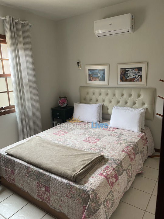 Casa para aluguel de temporada em Armação dos Búzios (Praia de Manguinhos)