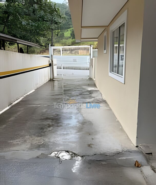 Apartamento para alquiler de vacaciones em Bombinhas (Ilhas)