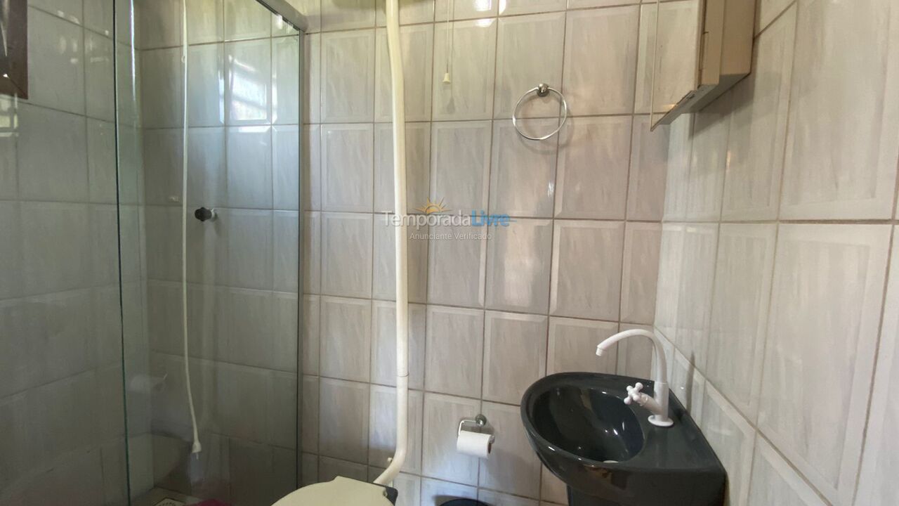 Casa para aluguel de temporada em Imbituba (Praia do Rosa)