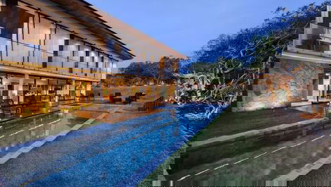 Linda casa em Praia do Forte