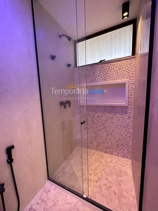 Casa para aluguel de temporada em Mata de São João (Praia do Forte)