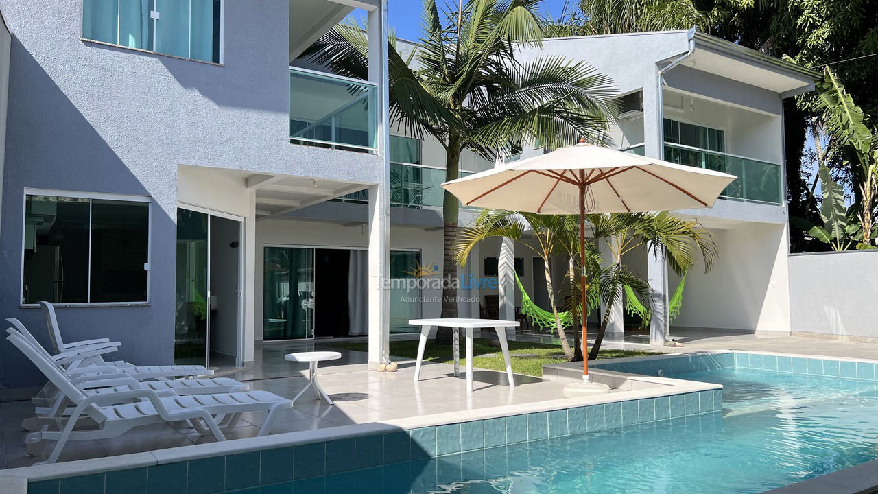 Casa para aluguel de temporada em Matinhos (Caiobá)