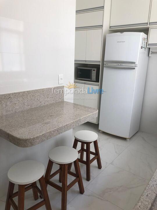Apartamento para aluguel de temporada em Guarapari (Praia do Morro)
