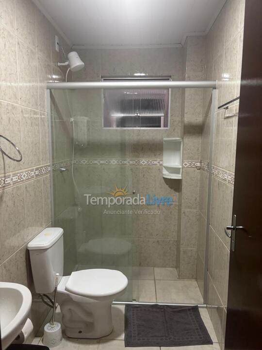 Apartamento para aluguel de temporada em São Francisco do Sul (Ubatuba)