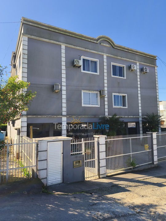 Apartamento para aluguel de temporada em São Francisco do Sul (Ubatuba)
