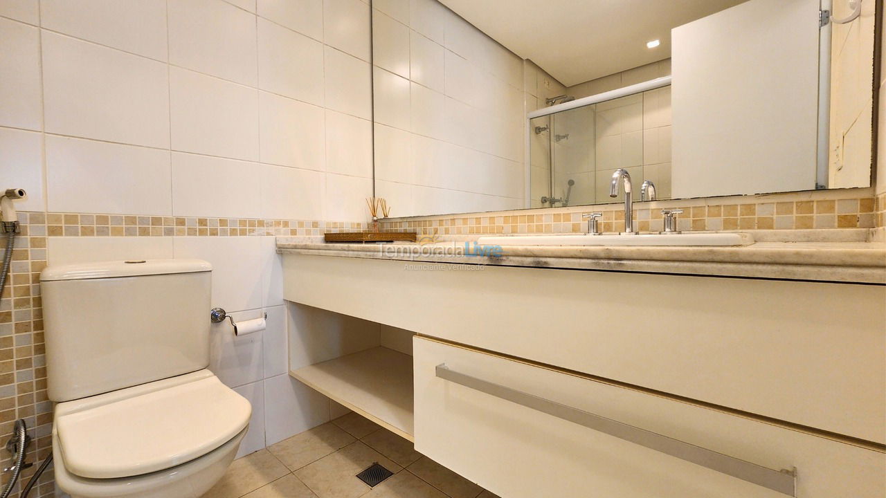 Apartamento para aluguel de temporada em Bertioga (Riviera de São Lourenço)