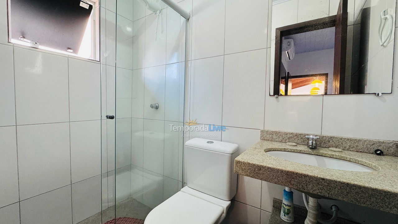 Casa para alquiler de vacaciones em Guaratuba (Balneário Prainha)