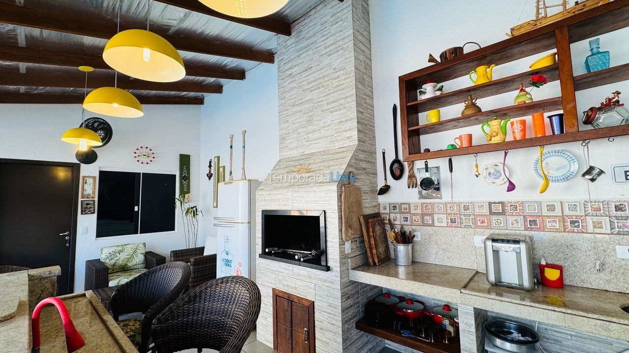 Casa para alquiler de vacaciones em Guaratuba (Balneário Prainha)
