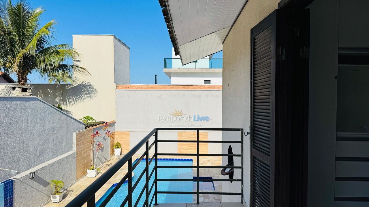 Casa para alquiler de vacaciones em Guaratuba (Balneário Prainha)