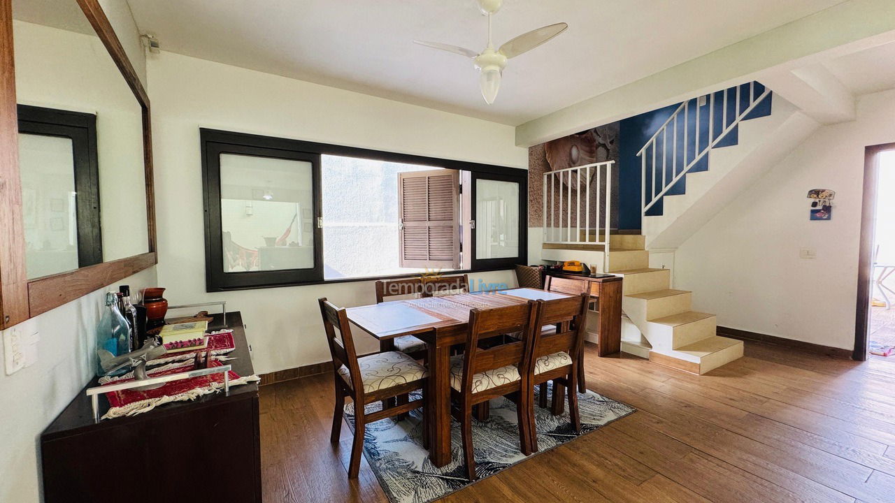 Casa para alquiler de vacaciones em Guaratuba (Balneário Prainha)