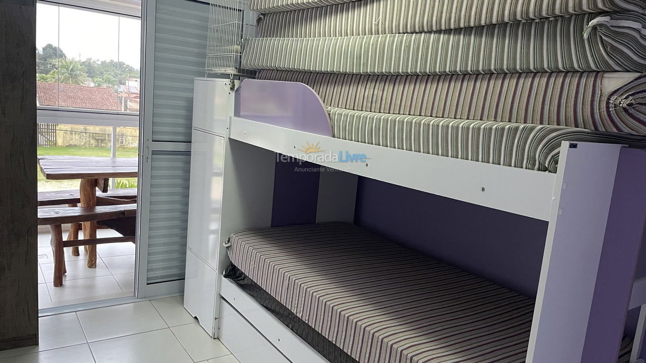 Apartamento para aluguel de temporada em Bertioga (Praia do Indaiá)