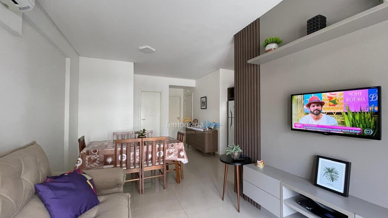 Apartamento para aluguel de temporada em Bombinhas (Canto Grande)