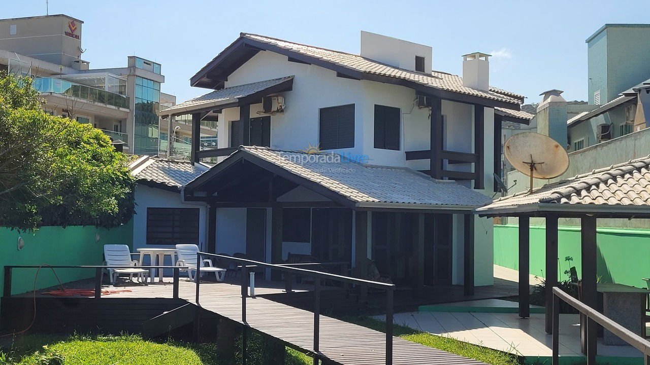 Casa para alquiler de vacaciones em Bombinhas (Mariscal)