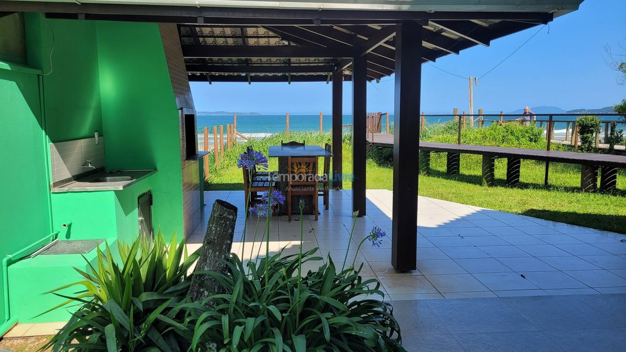 Casa para alquiler de vacaciones em Bombinhas (Mariscal)