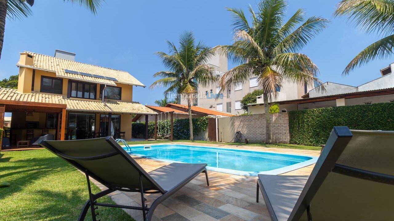 Casa para alquiler de vacaciones em Bombinhas (Mariscal)