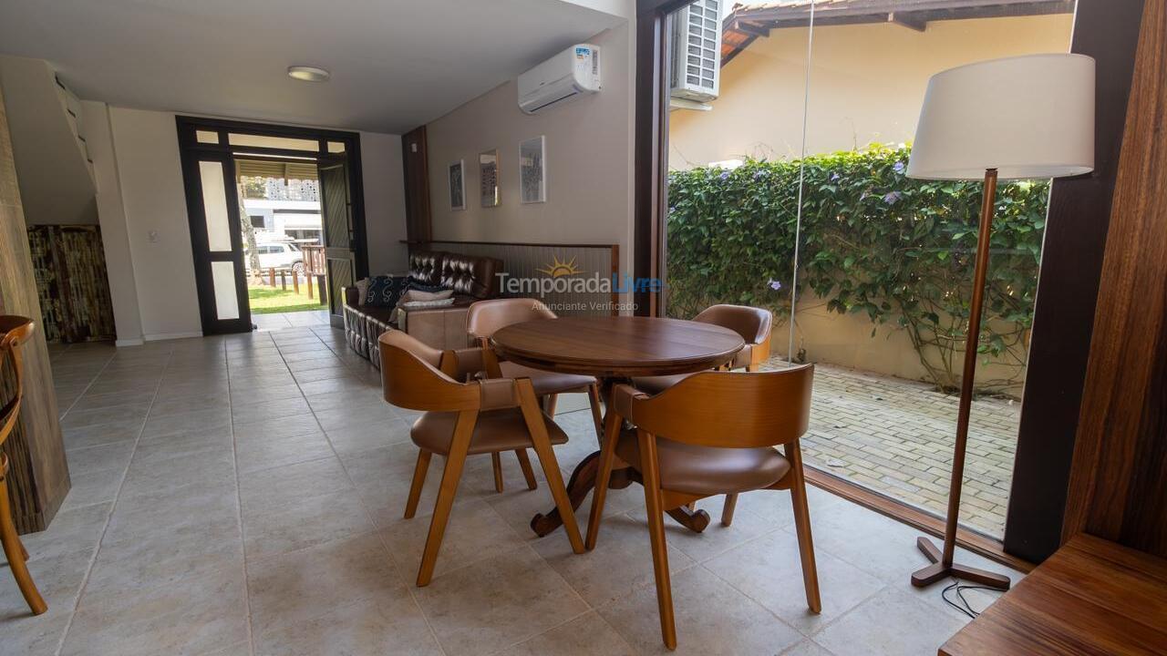 Casa para alquiler de vacaciones em Bombinhas (Mariscal)