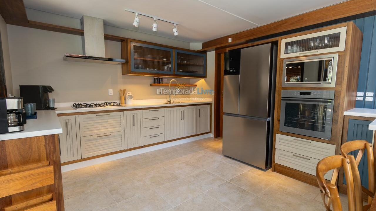 Casa para alquiler de vacaciones em Bombinhas (Mariscal)