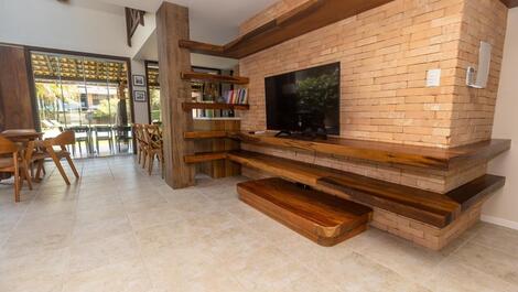 Hermosa casa con piscina en MARISCAL