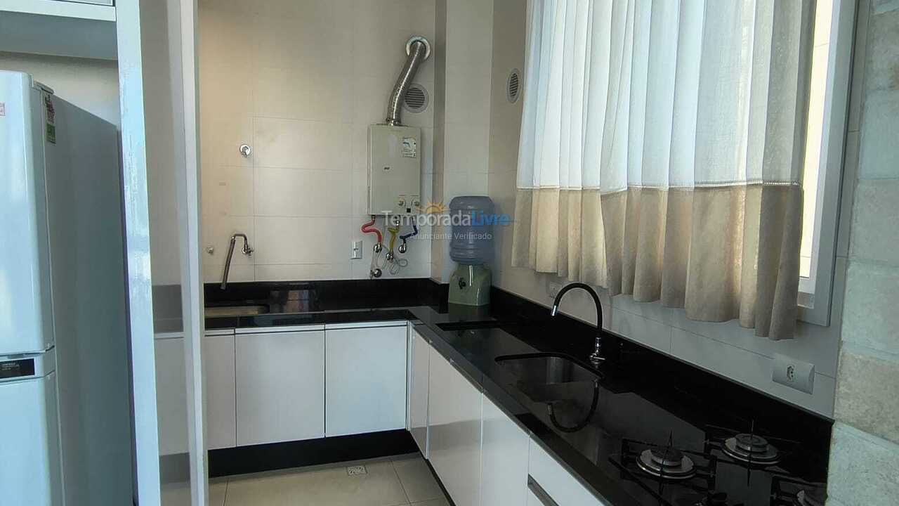 Apartment for vacation rental in Itapema (Meia Praia)