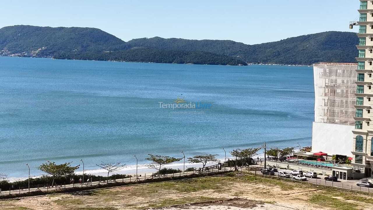 Apartment for vacation rental in Itapema (Meia Praia)