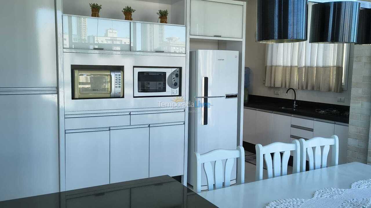 Apartment for vacation rental in Itapema (Meia Praia)