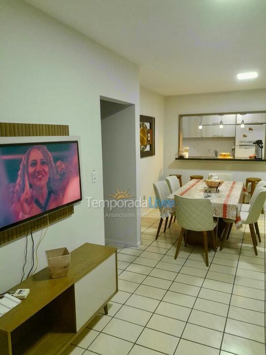 Apartamento para aluguel de temporada em Itapema (Meia Praia)