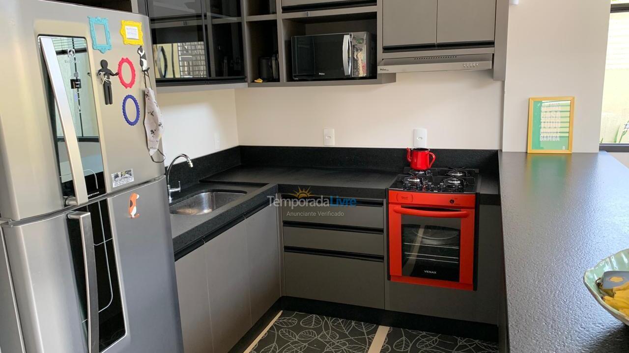 Apartamento para aluguel de temporada em Bombinhas (Mariscal)